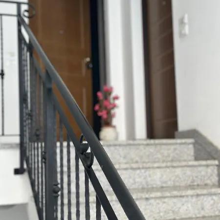 Apartament Romantic Penthouse With View Over The Umbrian Hill Ponte Felcino