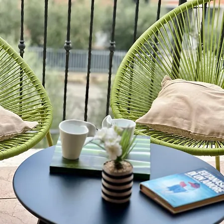 Romantic Penthouse With View Over The Umbrian Hill Apartament