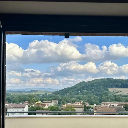 Romantic Penthouse With View Over The Umbrian Hill Appartamento Ponte Felcino