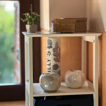 Romantic Penthouse With View Over The Umbrian Hill Appartamento Ponte Felcino