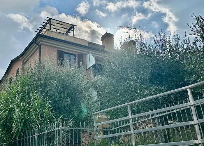 Romantic Penthouse With View Over The Umbrian Hill Apartament