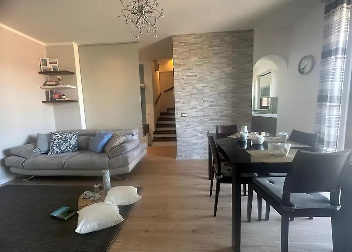 Romantic Penthouse With View Over The Umbrian Hill Apartament Ponte Felcino