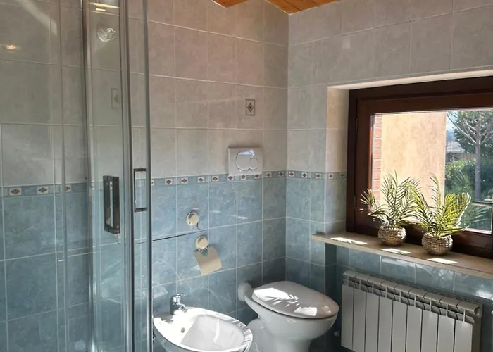 Romantic Penthouse With View Over The Umbrian Hill Apartment